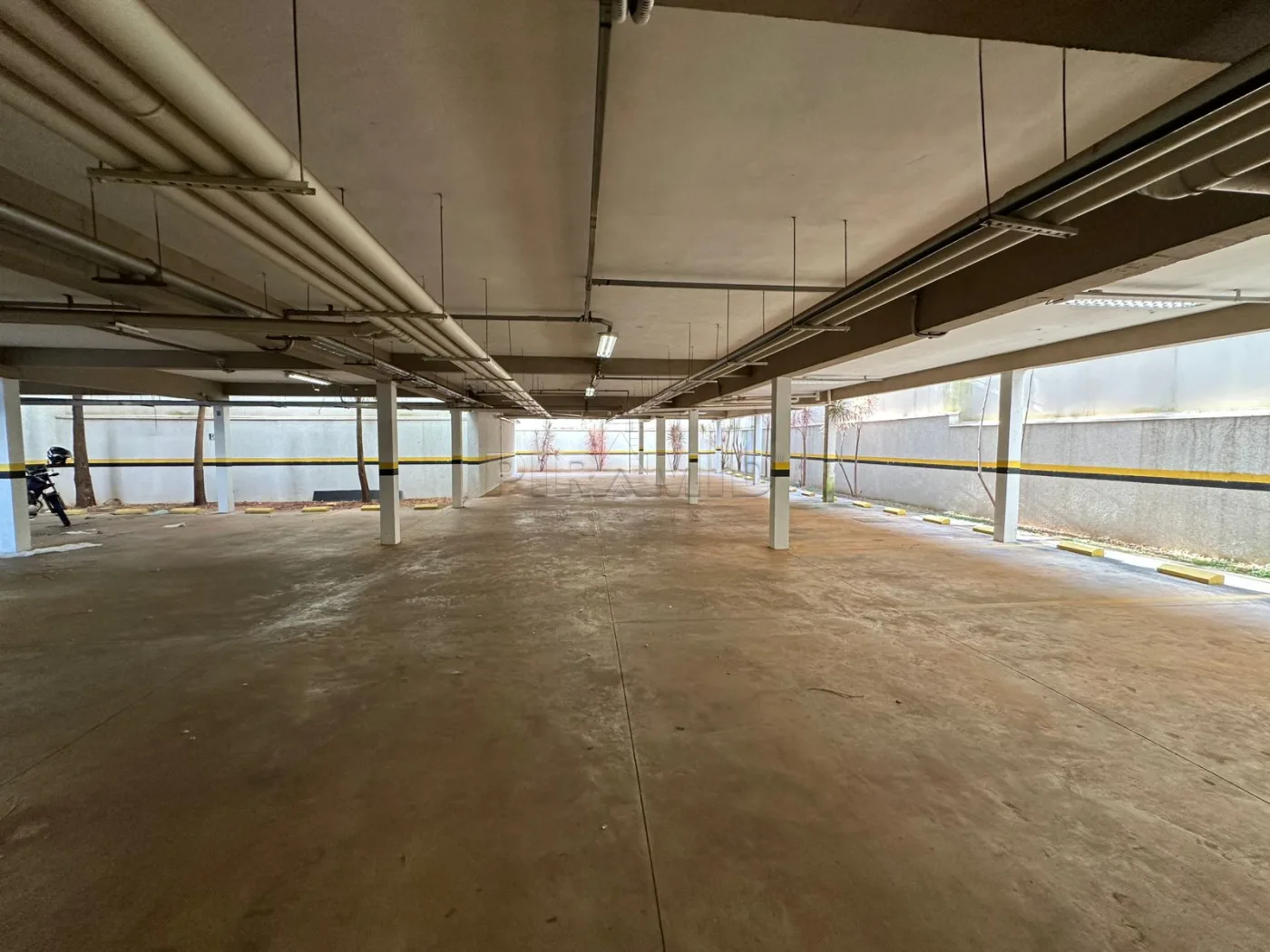 Alugar Comercial / Sal&atilde;o em Ribeir&atilde;o Preto R$ 30.000,00 - Foto 24