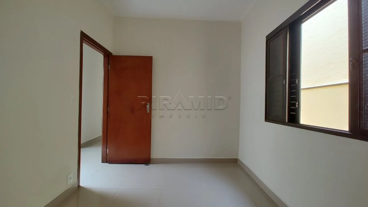 Comprar Casa / Padr&atilde;o em Ribeir&atilde;o Preto R$ 420.000,00 - Foto 4