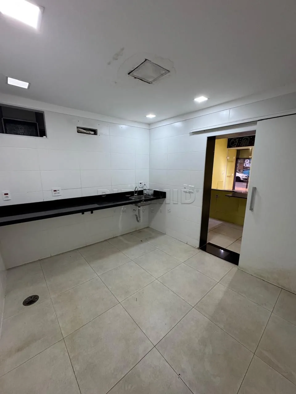 Alugar Comercial / Sal&atilde;o em Ribeir&atilde;o Preto R$ 6.000,00 - Foto 6
