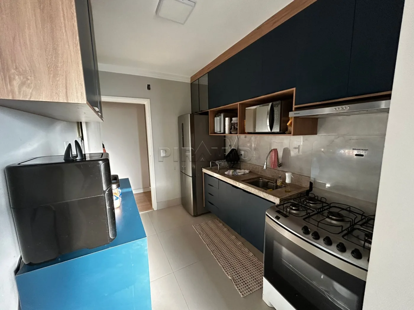 Alugar Apartamento / Padr&atilde;o em Ribeir&atilde;o Preto R$ 1.700,00 - Foto 5