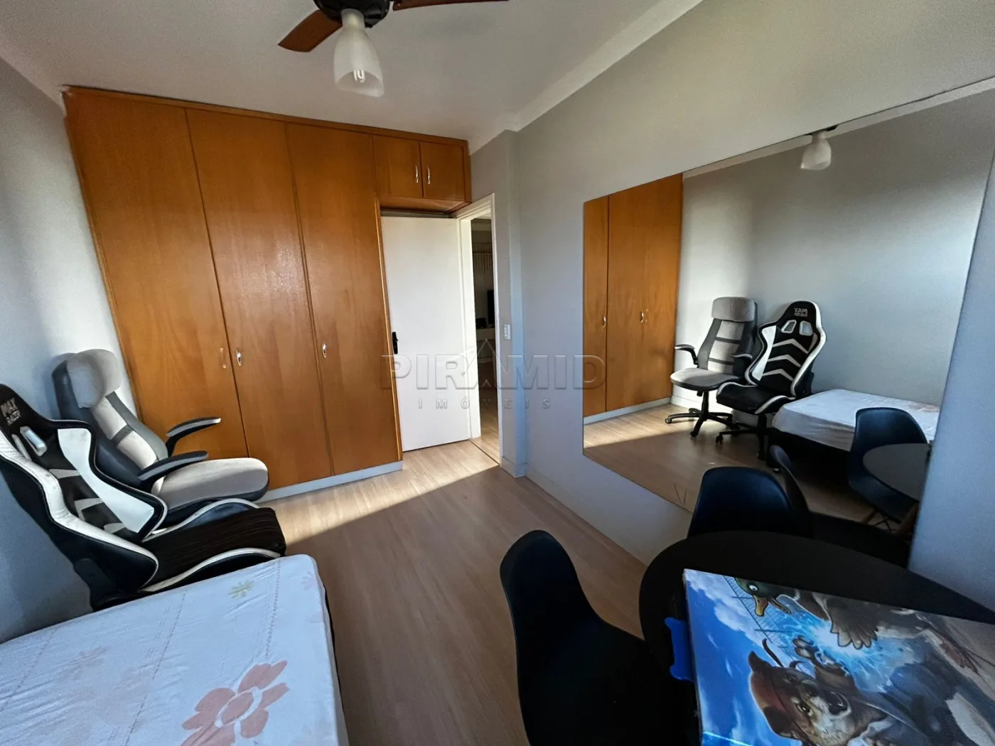 Alugar Apartamento / Padr&atilde;o em Ribeir&atilde;o Preto R$ 1.700,00 - Foto 8