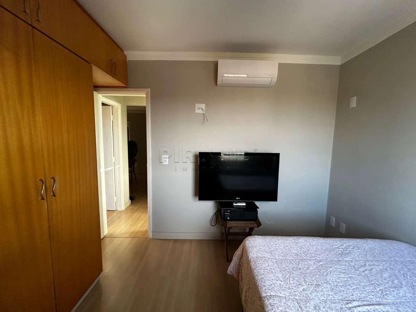 Alugar Apartamento / Padr&atilde;o em Ribeir&atilde;o Preto R$ 1.700,00 - Foto 12