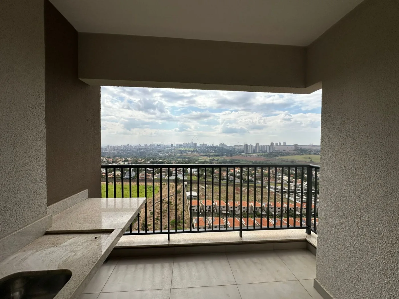 Alugar Apartamento / Padr&atilde;o em Ribeir&atilde;o Preto R$ 3.200,00 - Foto 3