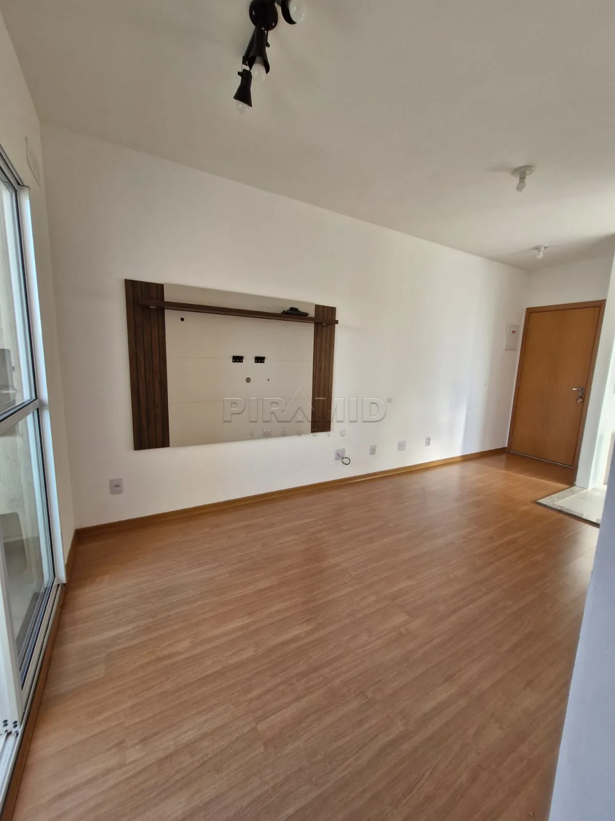 Comprar Apartamento / Padr&atilde;o em Ribeir&atilde;o Preto R$ 235.000,00 - Foto 1