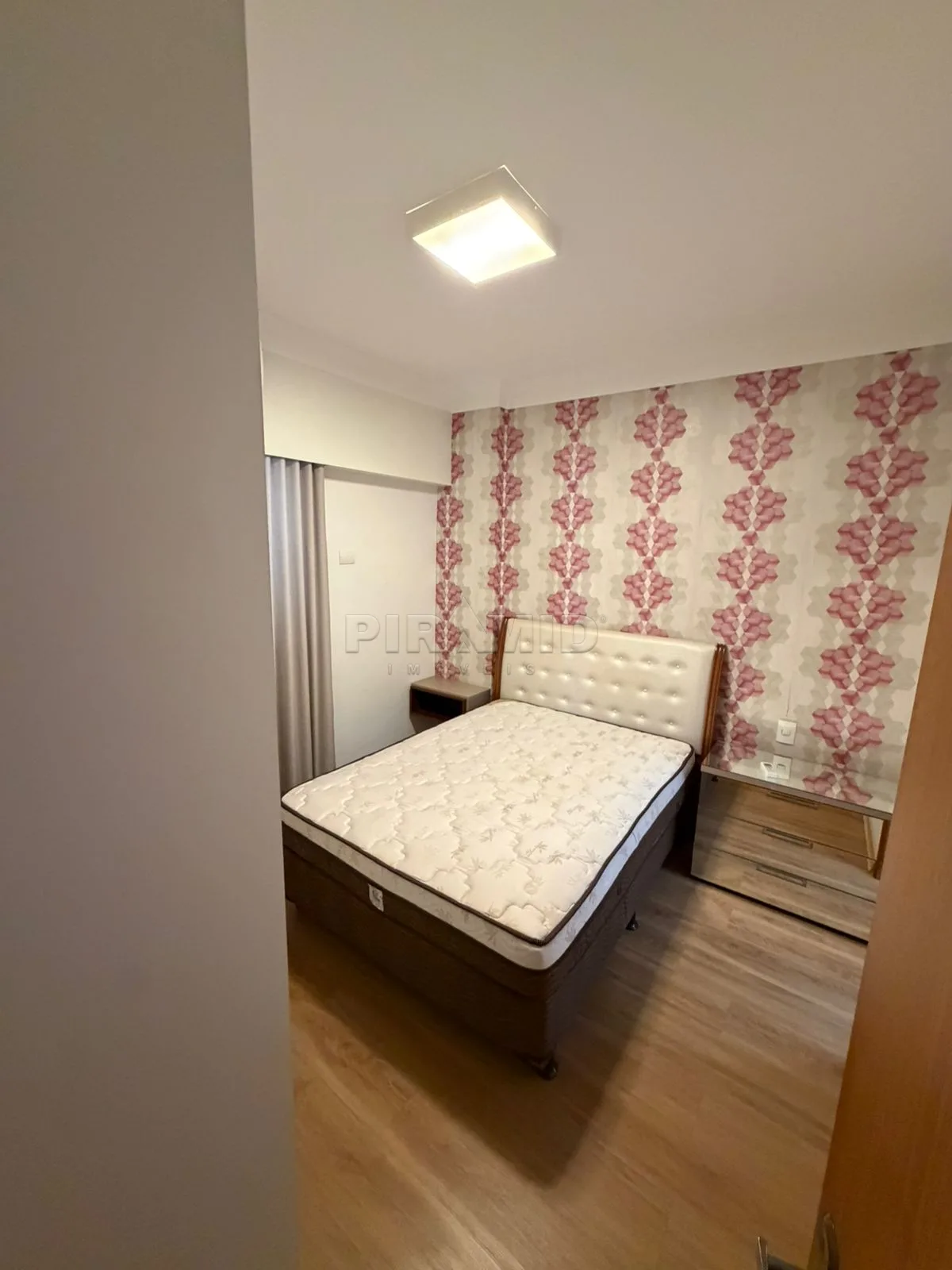 Alugar Apartamento / Padr&atilde;o em Ribeir&atilde;o Preto R$ 3.600,00 - Foto 10