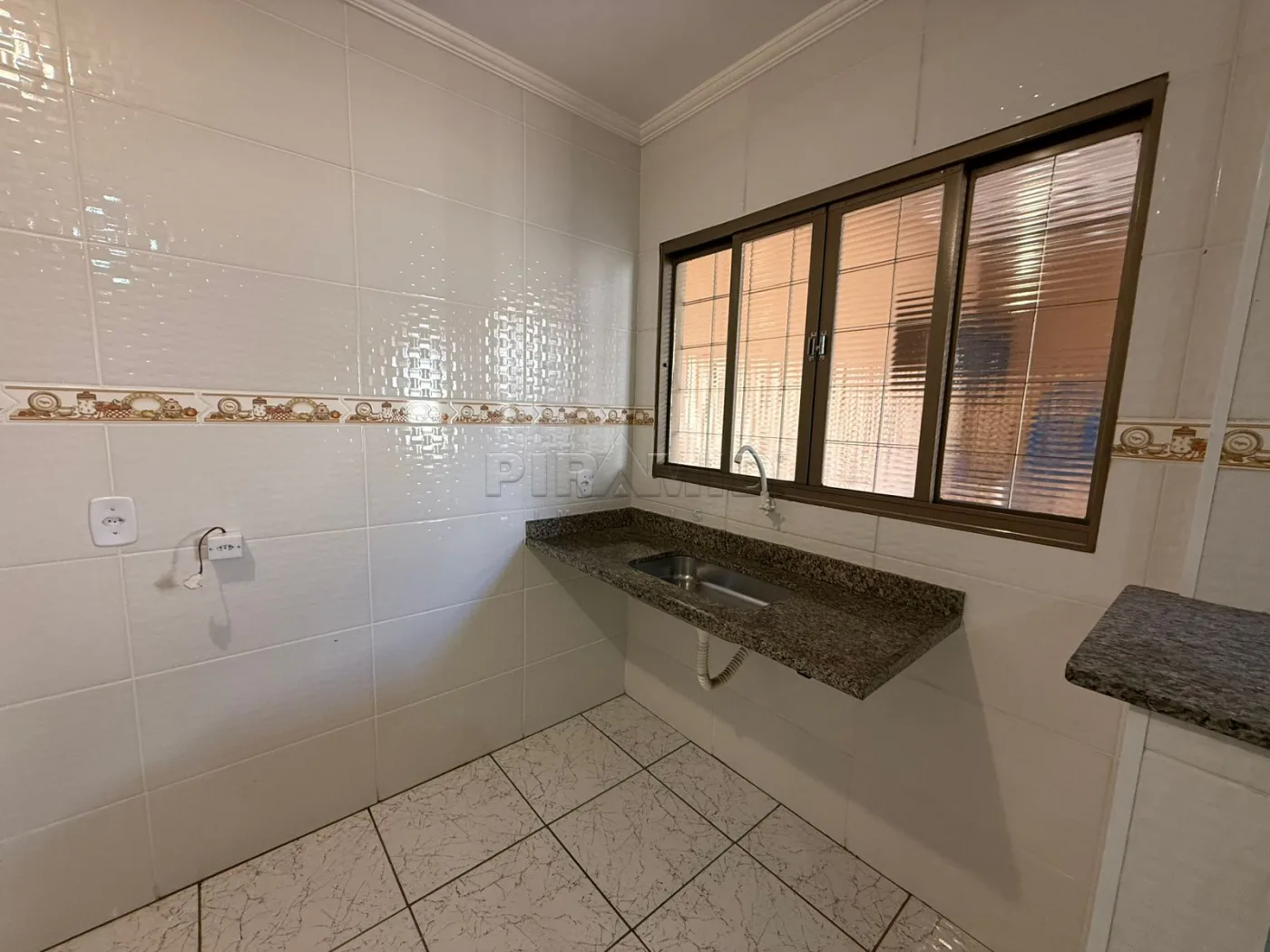 Alugar Casa / Padr&atilde;o em Ribeir&atilde;o Preto R$ 1.200,00 - Foto 12
