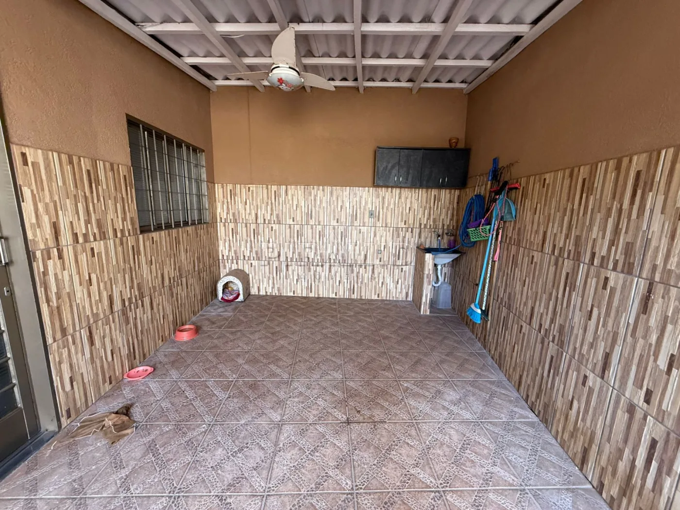 Alugar Casa / Padr&atilde;o em Ribeir&atilde;o Preto R$ 1.200,00 - Foto 15