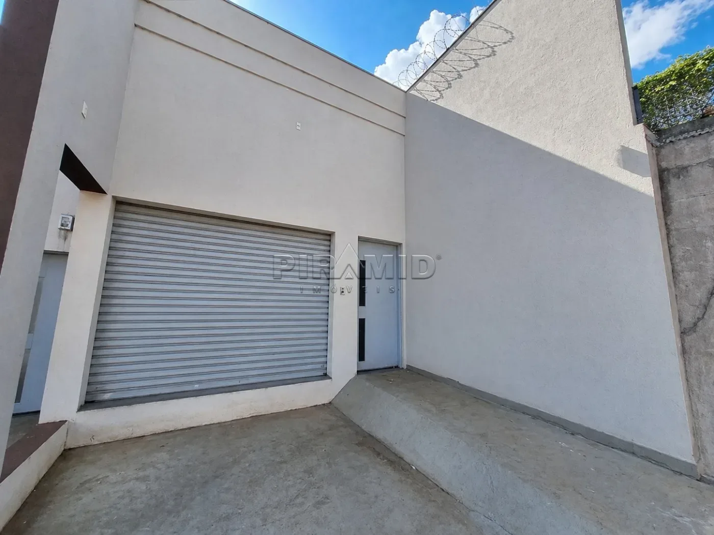 Alugar Comercial / Sala em Ribeir&atilde;o Preto R$ 2.850,00 - Foto 1