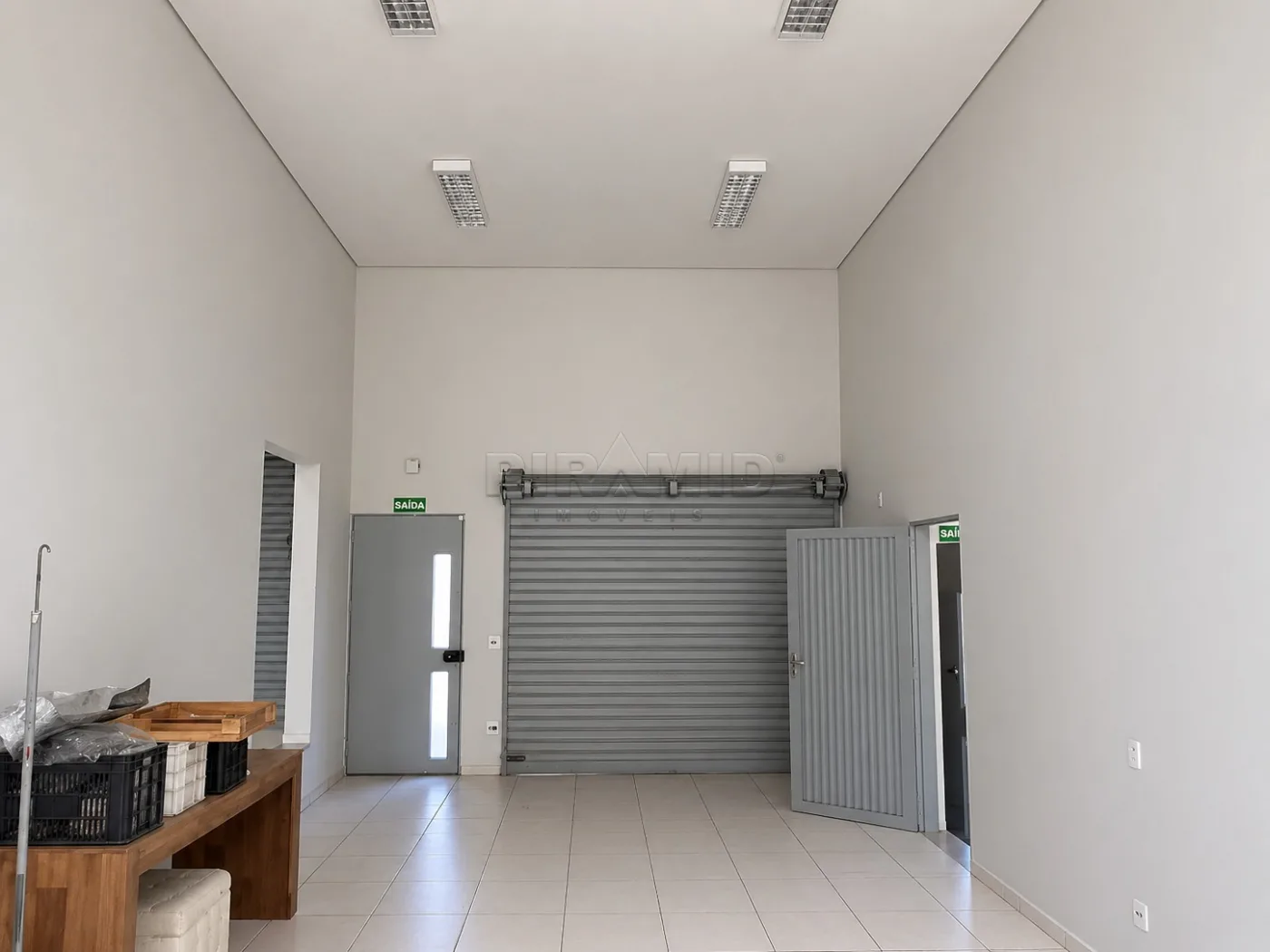 Alugar Comercial / Sala em Ribeir&atilde;o Preto R$ 2.850,00 - Foto 1
