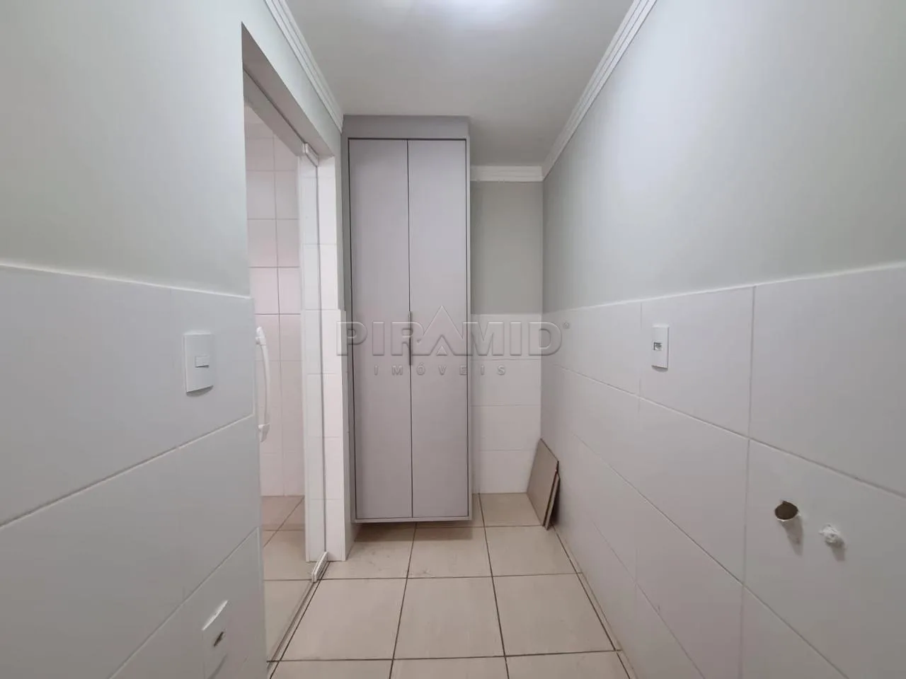 Alugar Apartamento / Padr&atilde;o em Ribeir&atilde;o Preto R$ 2.800,00 - Foto 5