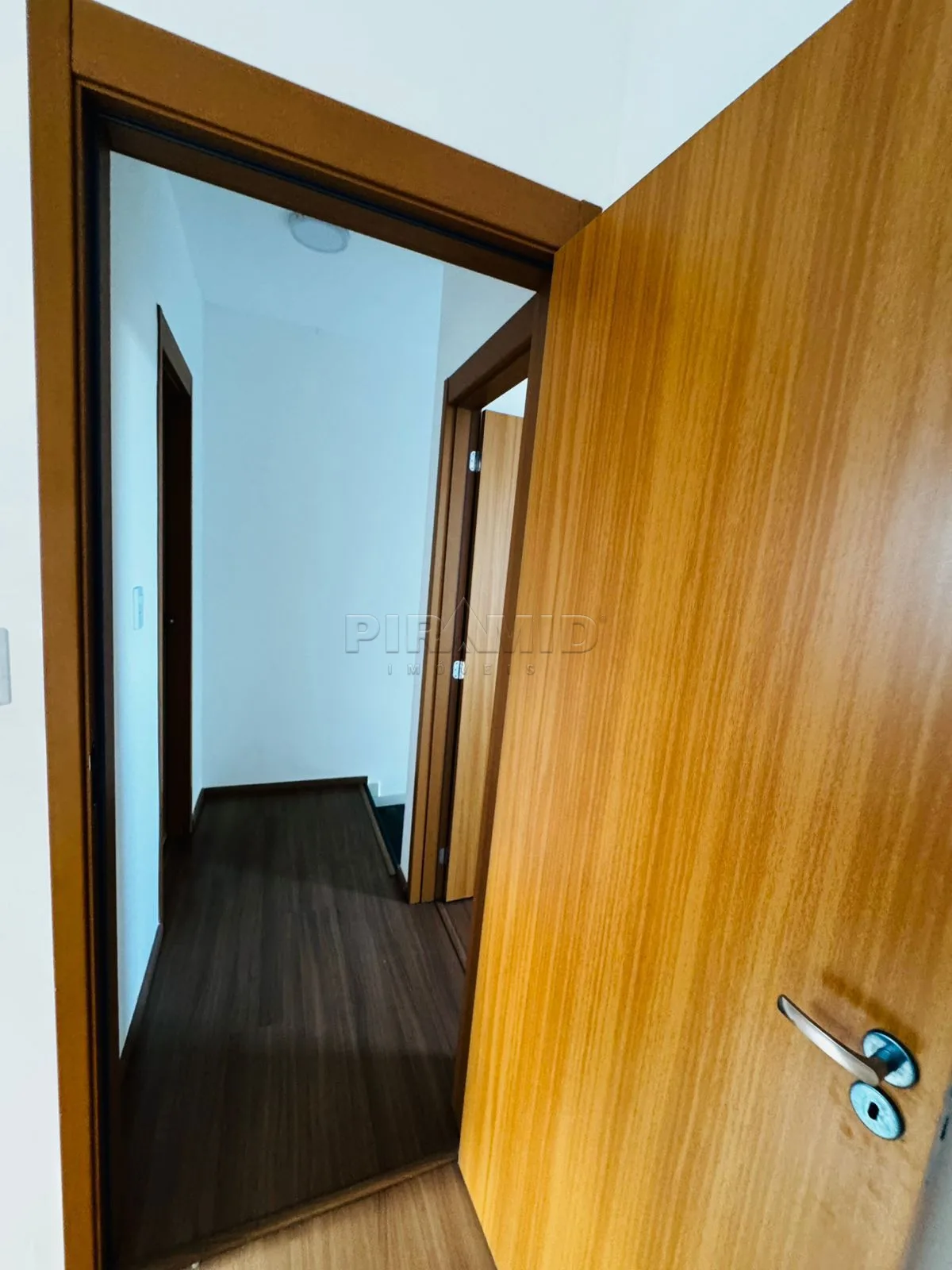 Alugar Casa / Condom&iacute;nio em Ribeir&atilde;o Preto R$ 1.800,00 - Foto 8