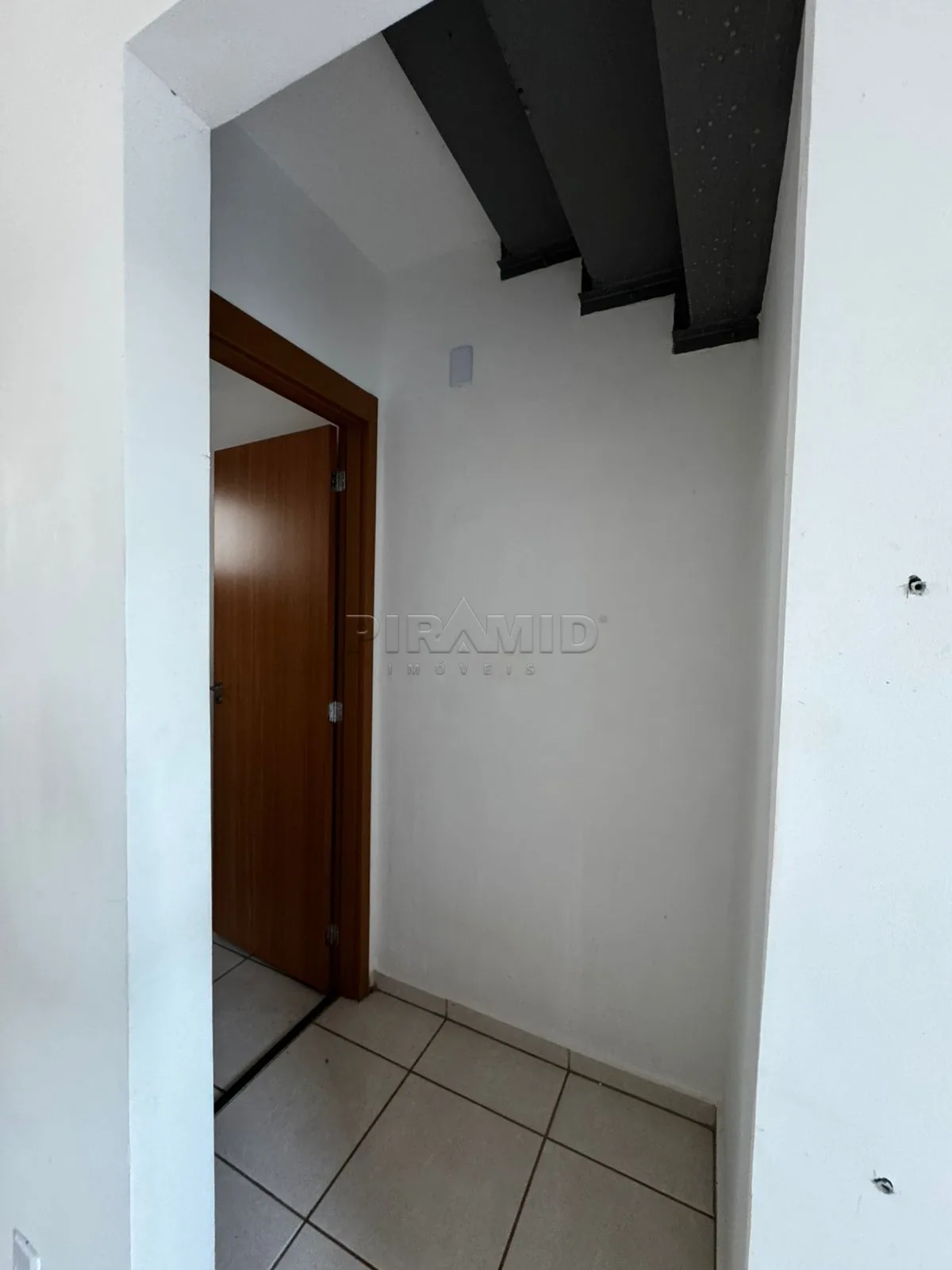 Alugar Casa / Condom&iacute;nio em Ribeir&atilde;o Preto R$ 1.800,00 - Foto 10
