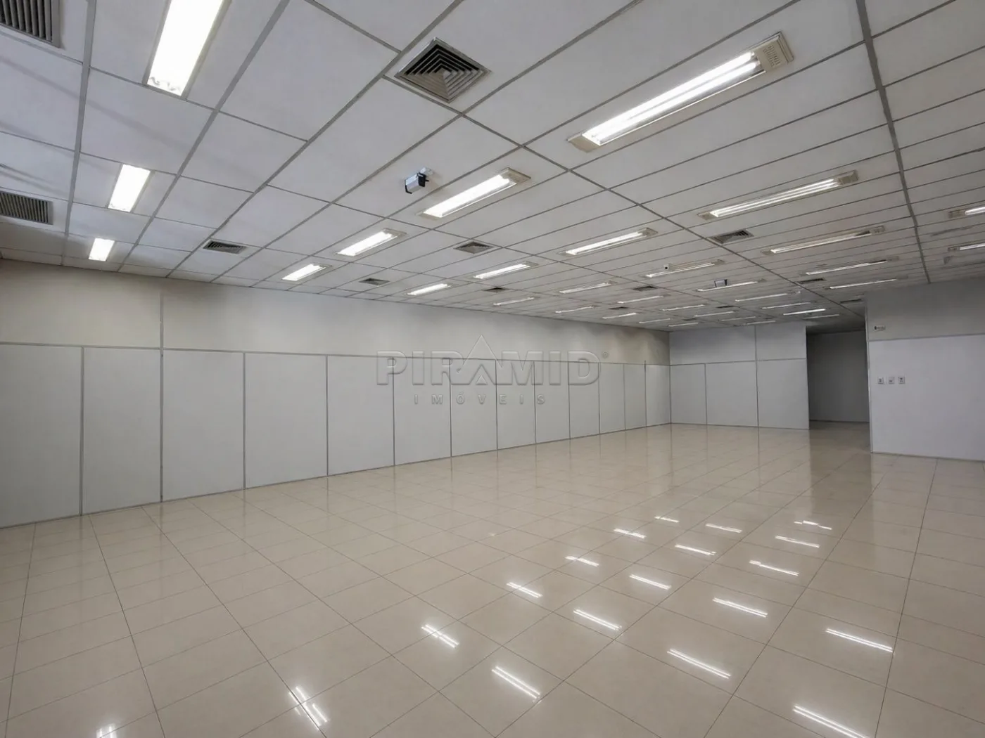 Alugar Comercial / Sal&atilde;o em Ribeir&atilde;o Preto R$ 16.000,00 - Foto 3