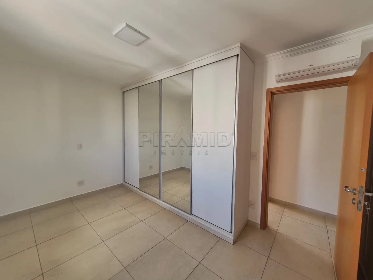 Alugar Apartamento / Padr&atilde;o em Ribeir&atilde;o Preto R$ 3.800,00 - Foto 11