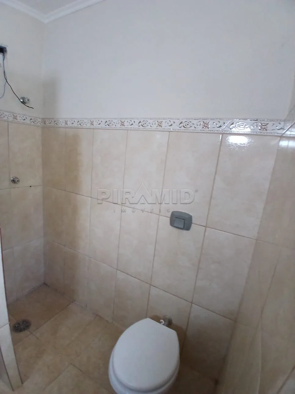 Comprar Casa / Padr&atilde;o em Ribeir&atilde;o Preto R$ 350.000,00 - Foto 4