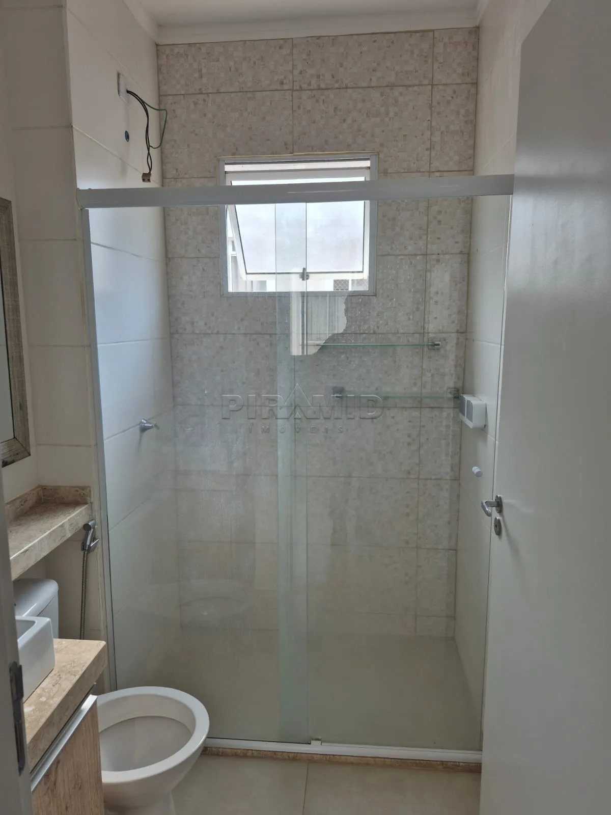 Alugar Apartamento / Padr&atilde;o em Ribeir&atilde;o Preto R$ 1.000,00 - Foto 7