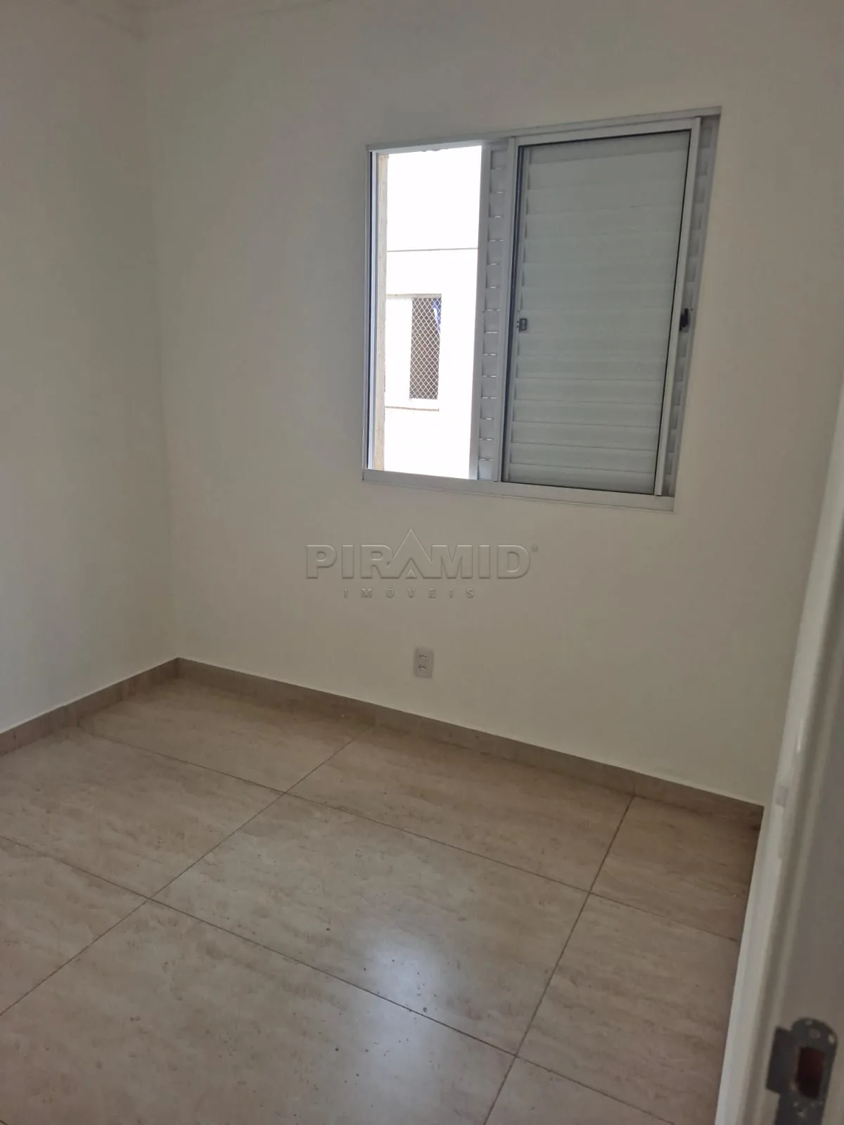 Alugar Apartamento / Padr&atilde;o em Ribeir&atilde;o Preto R$ 1.000,00 - Foto 10