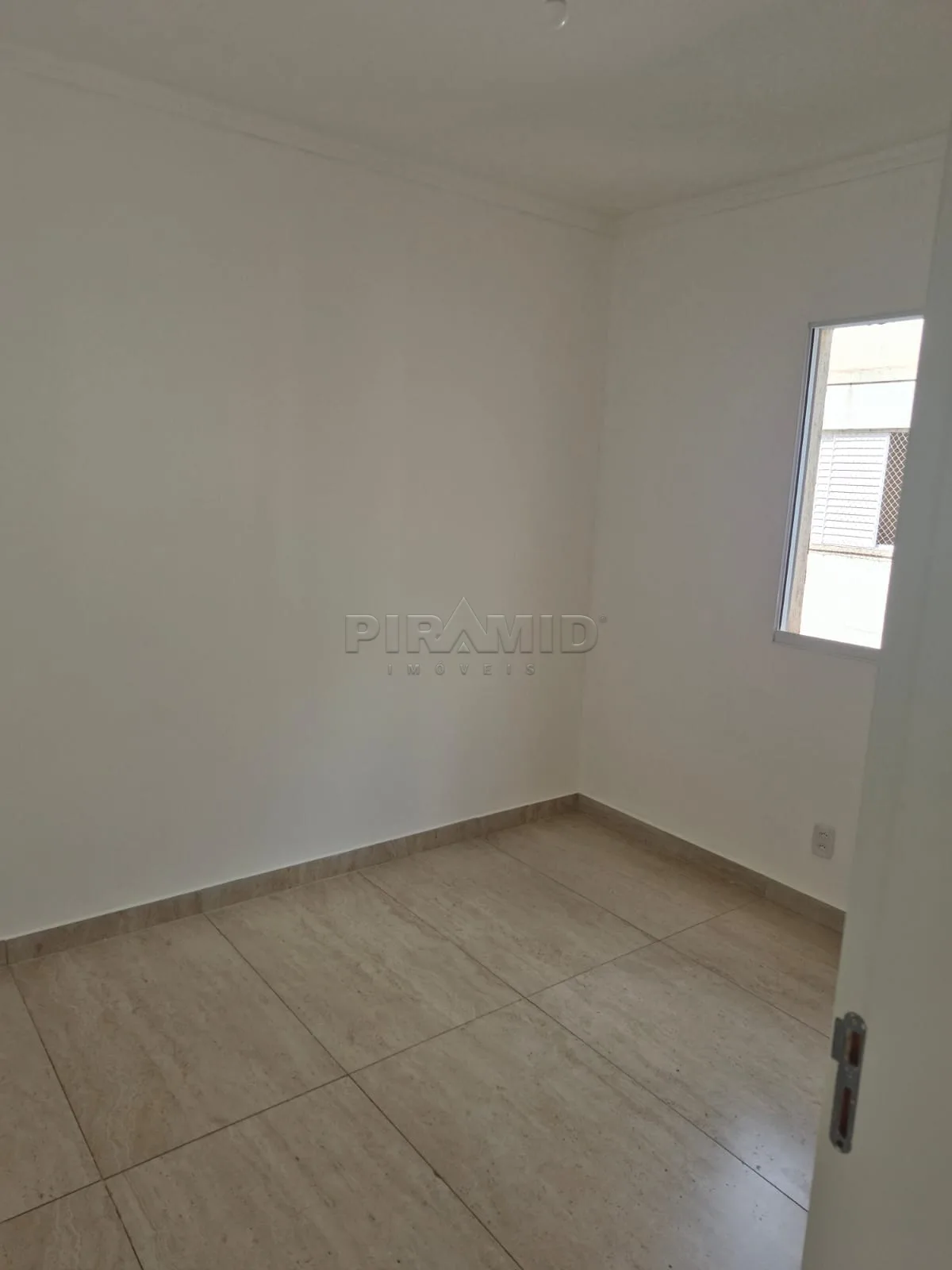 Alugar Apartamento / Padr&atilde;o em Ribeir&atilde;o Preto R$ 1.000,00 - Foto 9