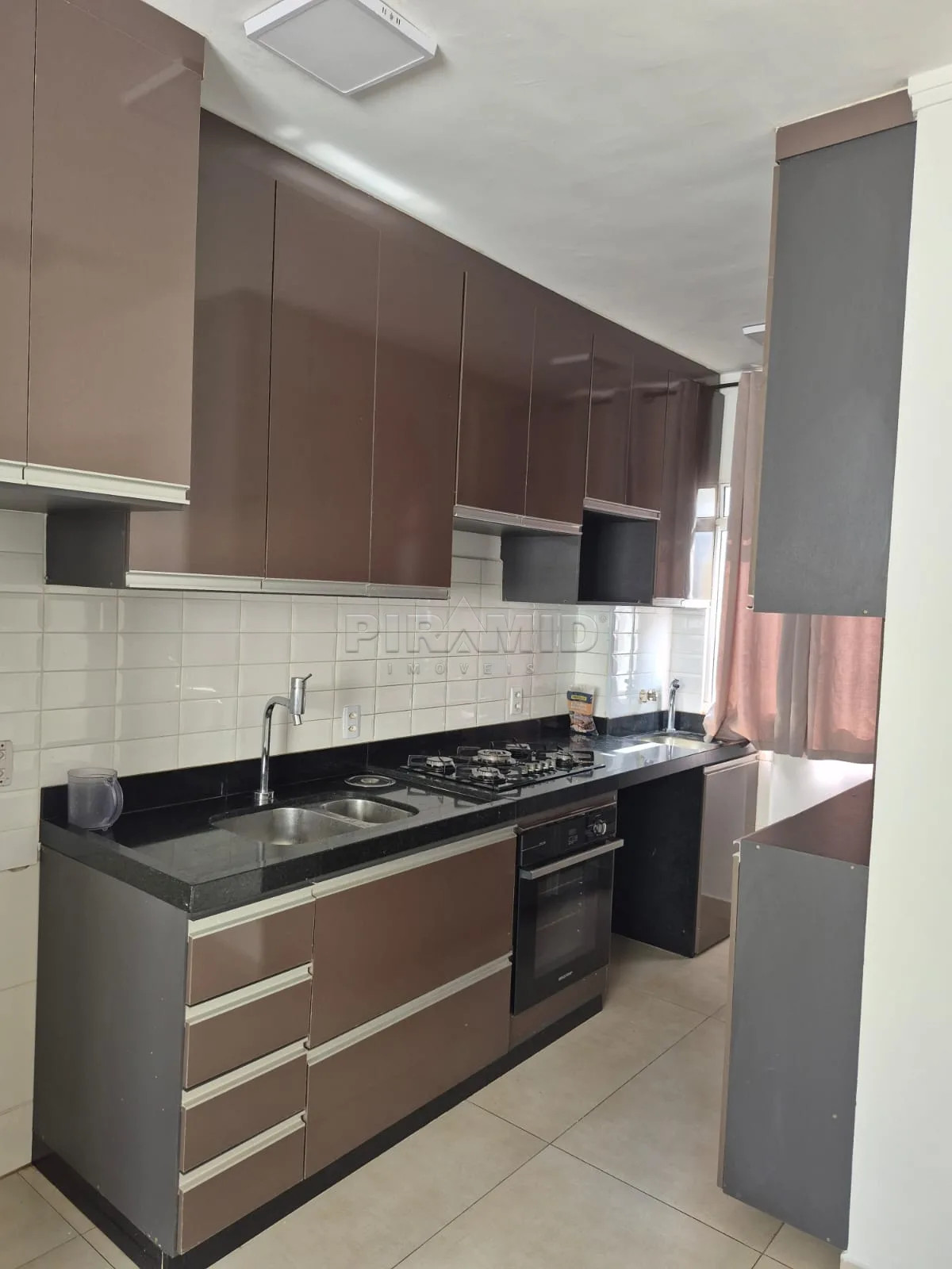 Alugar Apartamento / Padr&atilde;o em Ribeir&atilde;o Preto R$ 1.000,00 - Foto 11
