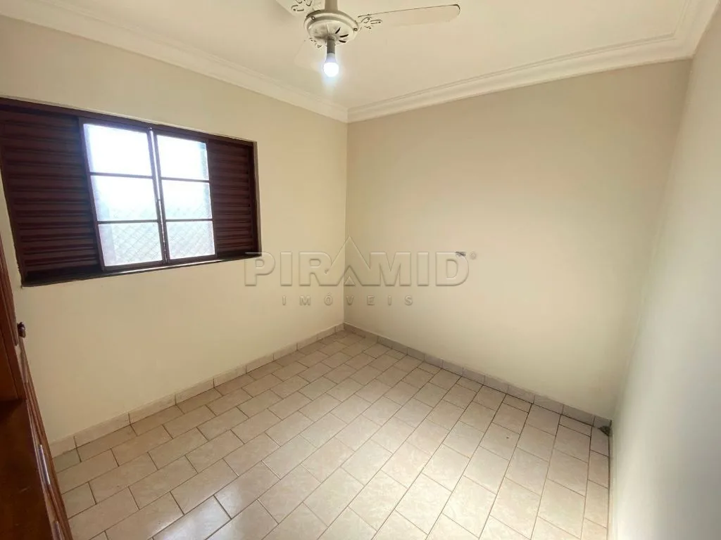 Alugar Apartamento / Padr&atilde;o em Ribeir&atilde;o Preto R$ 1.700,00 - Foto 13