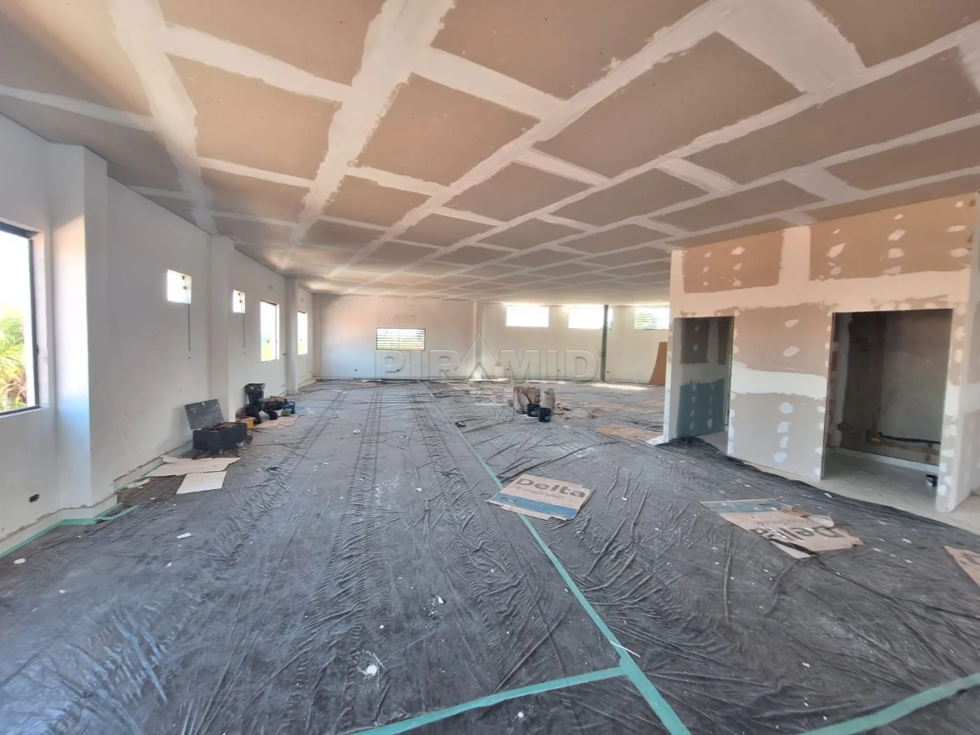 Alugar Comercial / Pr&eacute;dio em Ribeir&atilde;o Preto R$ 60.000,00 - Foto 1