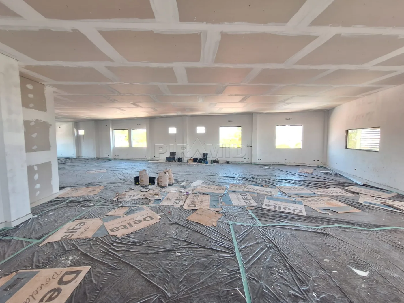 Alugar Comercial / Pr&eacute;dio em Ribeir&atilde;o Preto R$ 60.000,00 - Foto 4
