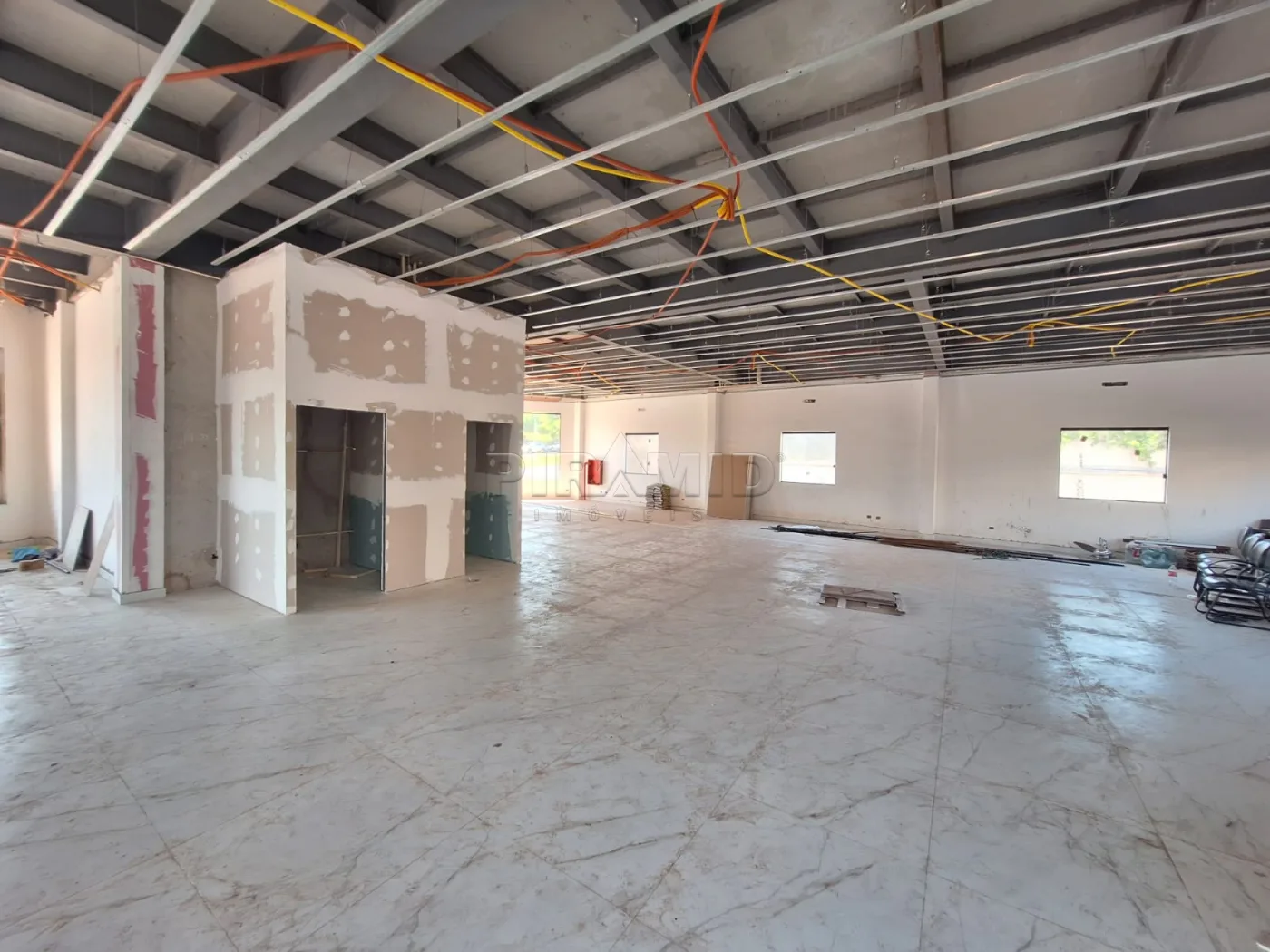 Alugar Comercial / Pr&eacute;dio em Ribeir&atilde;o Preto R$ 60.000,00 - Foto 6