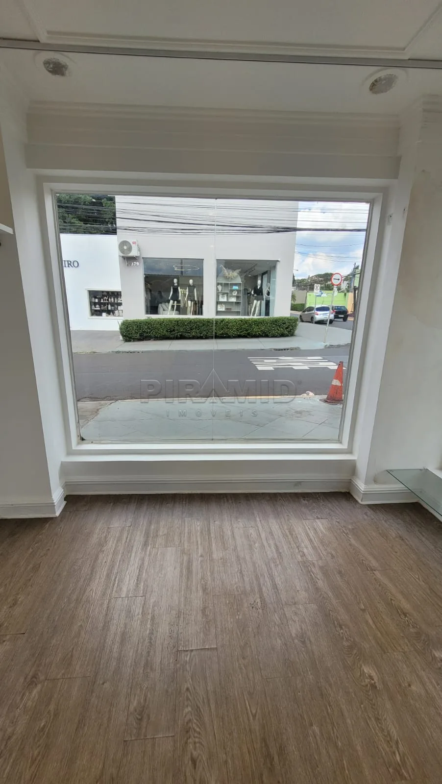 Alugar Comercial / Sal&atilde;o em Ribeir&atilde;o Preto R$ 3.500,00 - Foto 6