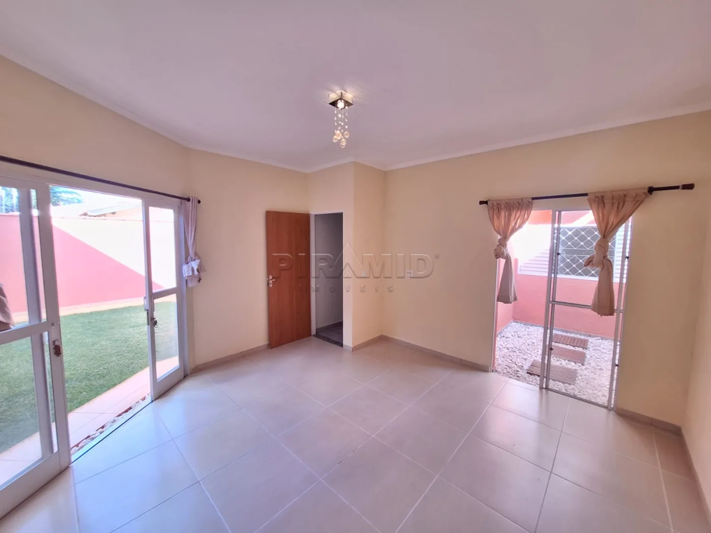 Comprar Casa / Padr&atilde;o em Ribeir&atilde;o Preto R$ 535.000,00 - Foto 18