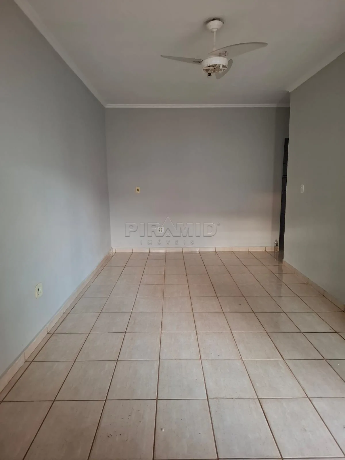 Alugar Casa / Padr&atilde;o em Ribeir&atilde;o Preto R$ 1.550,00 - Foto 6