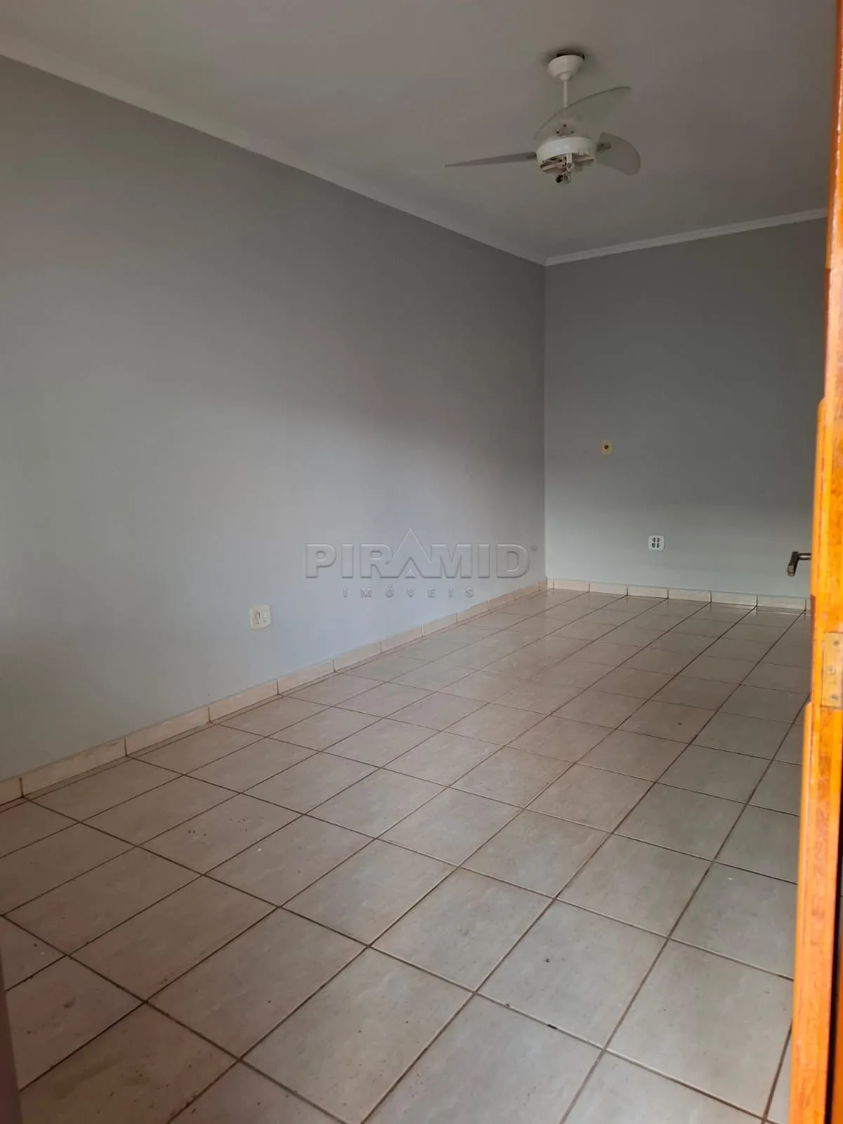 Alugar Casa / Padr&atilde;o em Ribeir&atilde;o Preto R$ 1.550,00 - Foto 7