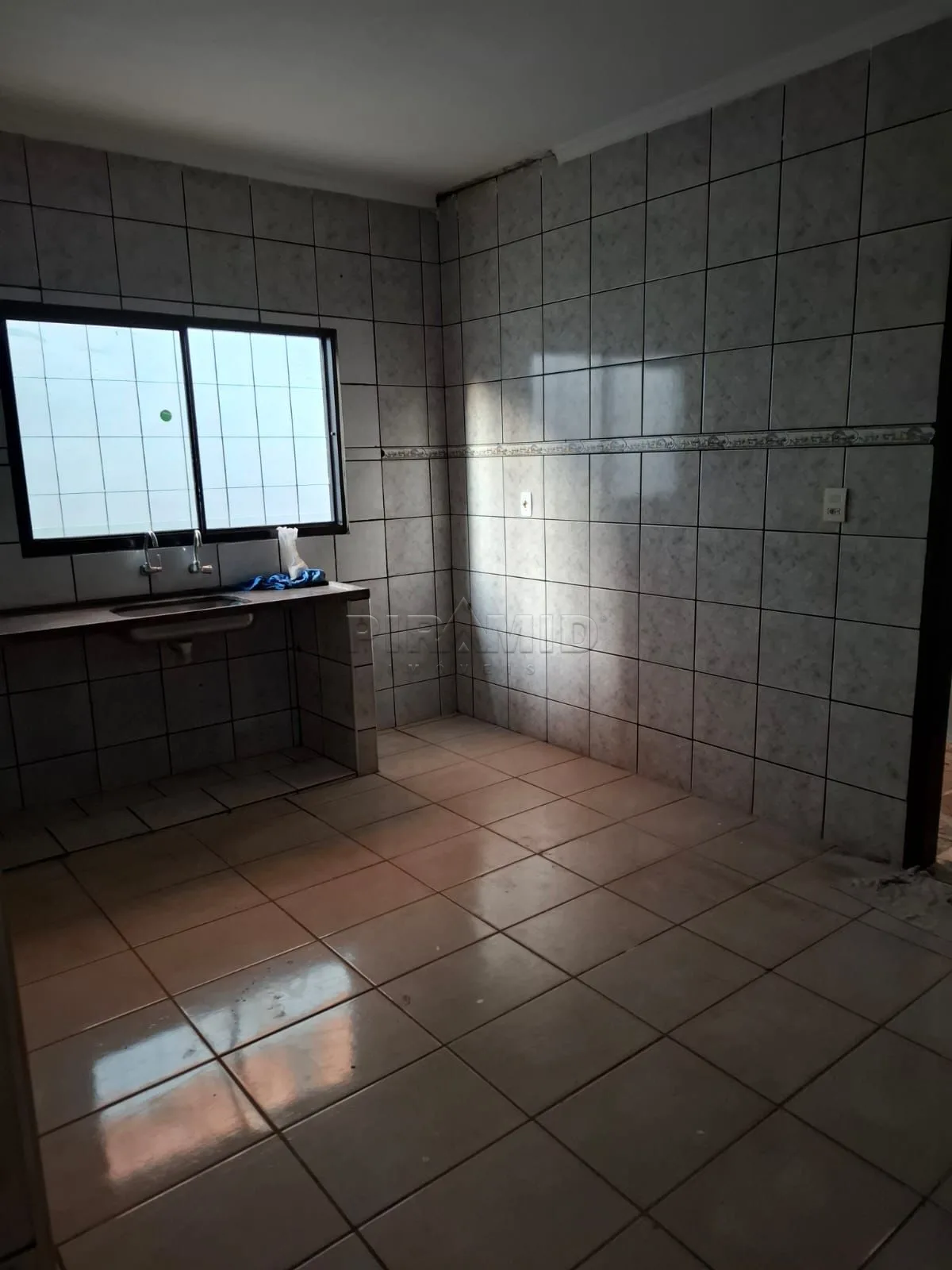 Alugar Casa / Padr&atilde;o em Ribeir&atilde;o Preto R$ 1.550,00 - Foto 16