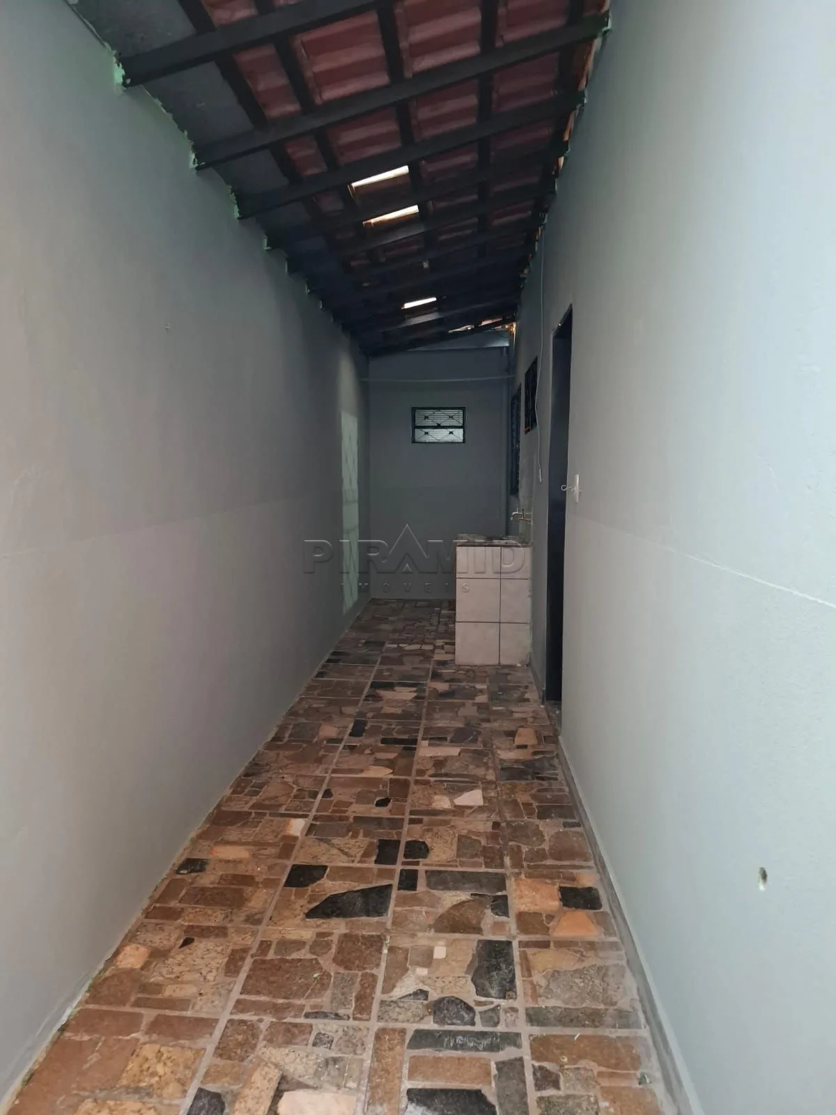 Alugar Casa / Padr&atilde;o em Ribeir&atilde;o Preto R$ 1.550,00 - Foto 18