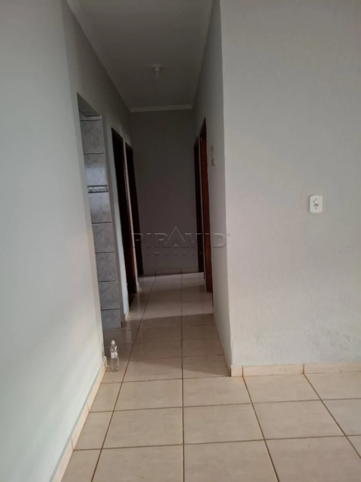 Alugar Casa / Padr&atilde;o em Ribeir&atilde;o Preto R$ 1.550,00 - Foto 8