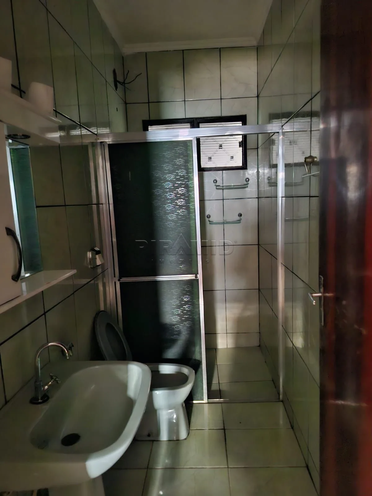 Alugar Casa / Padr&atilde;o em Ribeir&atilde;o Preto R$ 1.550,00 - Foto 14