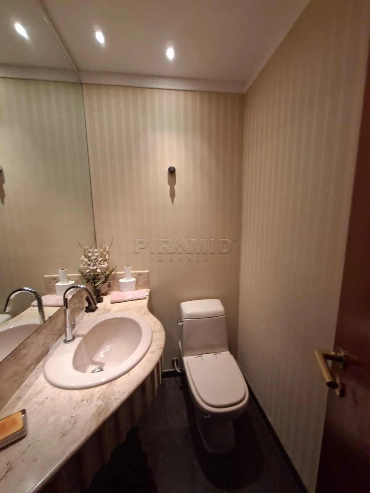Comprar Apartamento / Padr&atilde;o em Ribeir&atilde;o Preto R$ 585.000,00 - Foto 2