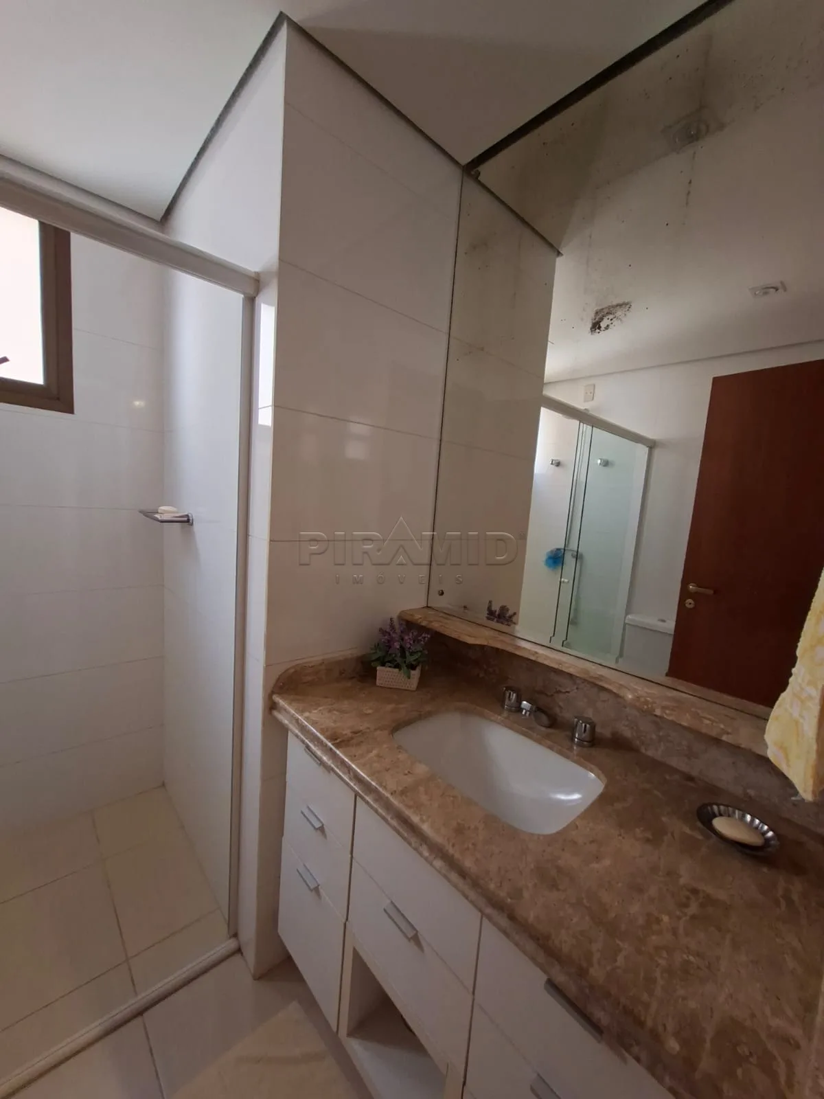 Comprar Apartamento / Padr&atilde;o em Ribeir&atilde;o Preto R$ 585.000,00 - Foto 16