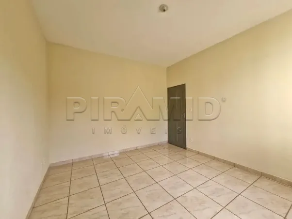 Alugar Casa / Padr&atilde;o em Ribeir&atilde;o Preto R$ 1.000,00 - Foto 9