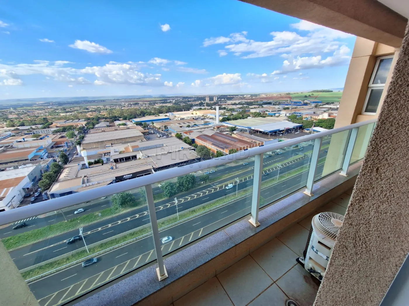 Alugar Comercial / Sala em Ribeir&atilde;o Preto R$ 2.500,00 - Foto 11
