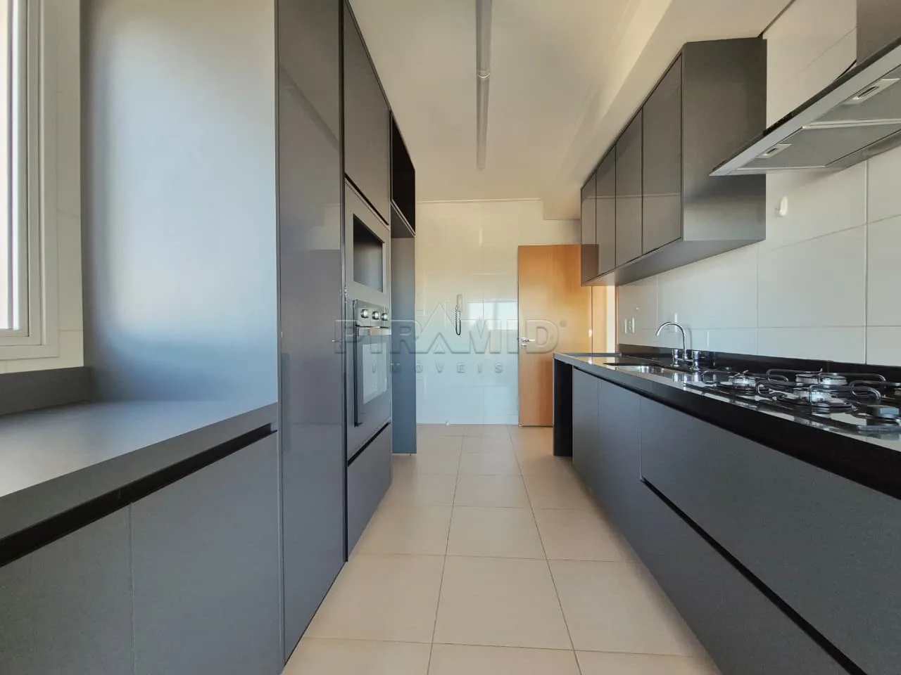 Alugar Apartamento / Padr&atilde;o em Ribeir&atilde;o Preto R$ 5.500,00 - Foto 11