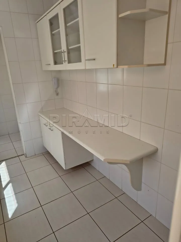 Alugar Apartamento / Padr&atilde;o em Ribeir&atilde;o Preto R$ 2.500,00 - Foto 3