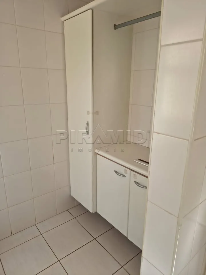 Alugar Apartamento / Padr&atilde;o em Ribeir&atilde;o Preto R$ 2.500,00 - Foto 4