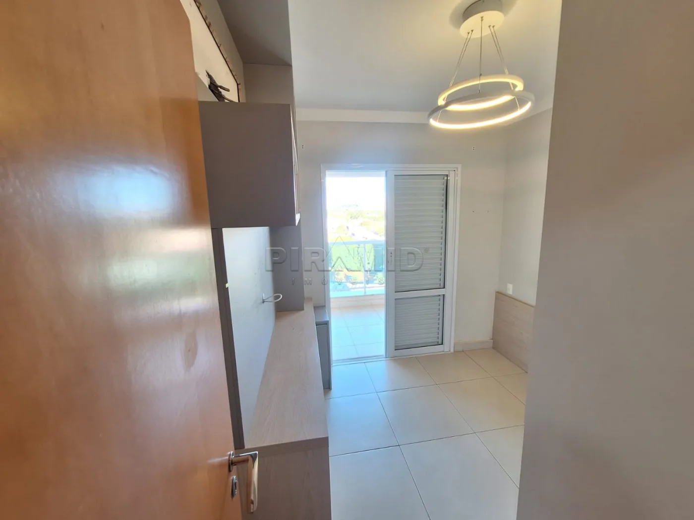 Alugar Apartamento / Padr&atilde;o em Ribeir&atilde;o Preto R$ 4.200,00 - Foto 7