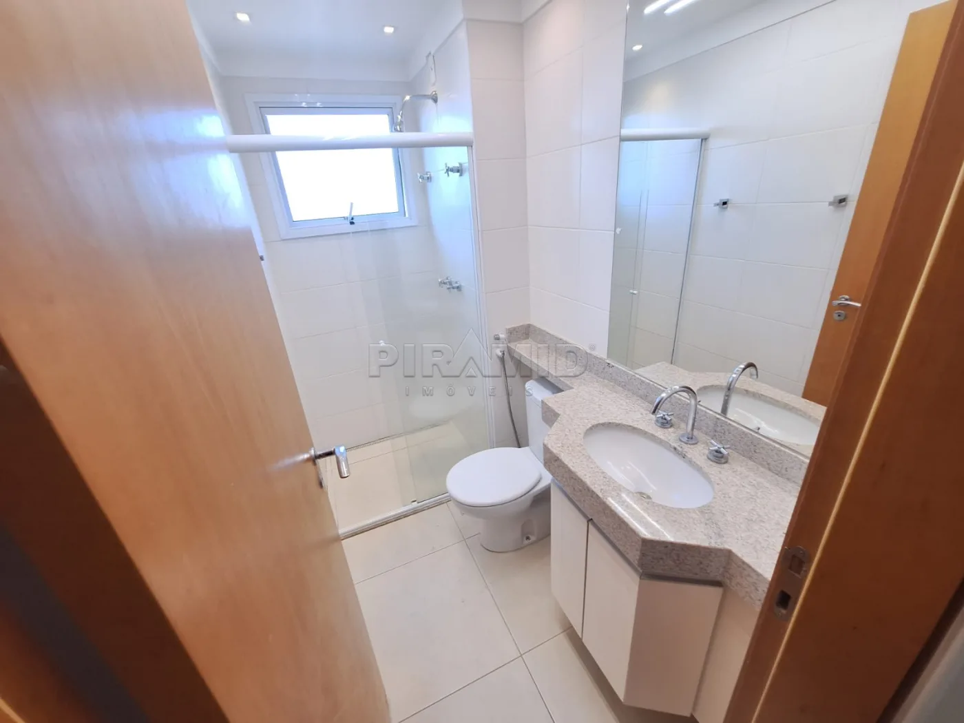 Alugar Apartamento / Padr&atilde;o em Ribeir&atilde;o Preto R$ 4.200,00 - Foto 10