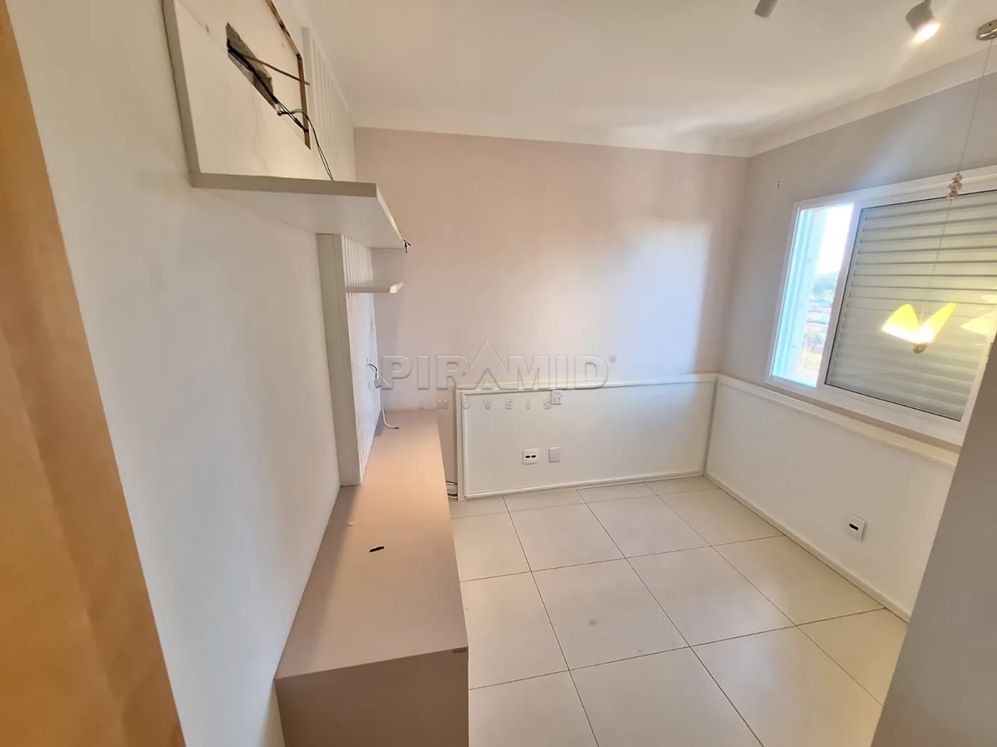 Alugar Apartamento / Padr&atilde;o em Ribeir&atilde;o Preto R$ 4.200,00 - Foto 11