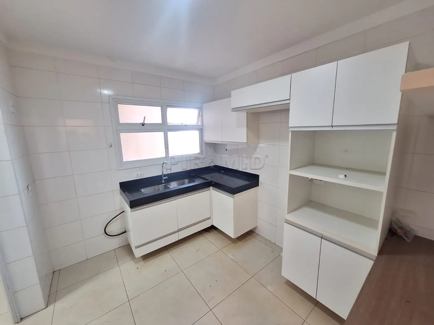 Alugar Apartamento / Padr&atilde;o em Ribeir&atilde;o Preto R$ 4.200,00 - Foto 17