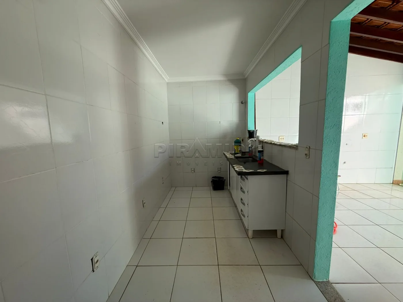 Alugar Casa / Padr&atilde;o em Ribeir&atilde;o Preto R$ 2.400,00 - Foto 20