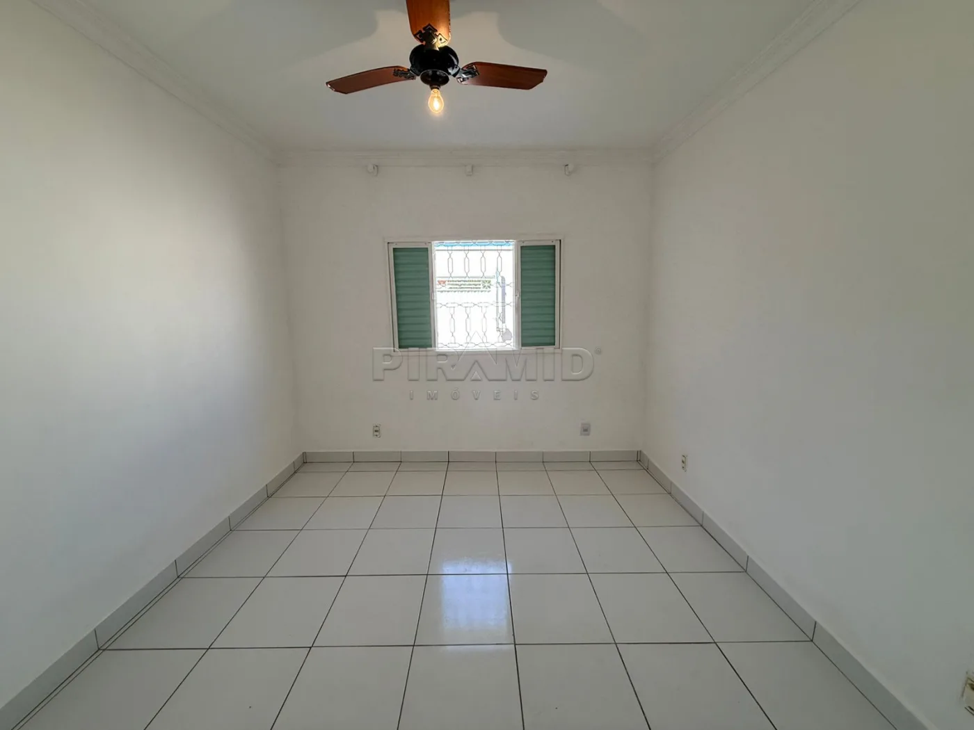 Alugar Casa / Padr&atilde;o em Ribeir&atilde;o Preto R$ 2.400,00 - Foto 8