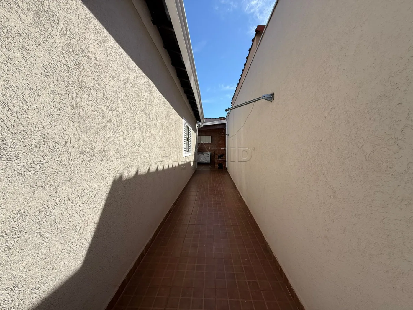 Alugar Casa / Padr&atilde;o em Ribeir&atilde;o Preto R$ 2.400,00 - Foto 28