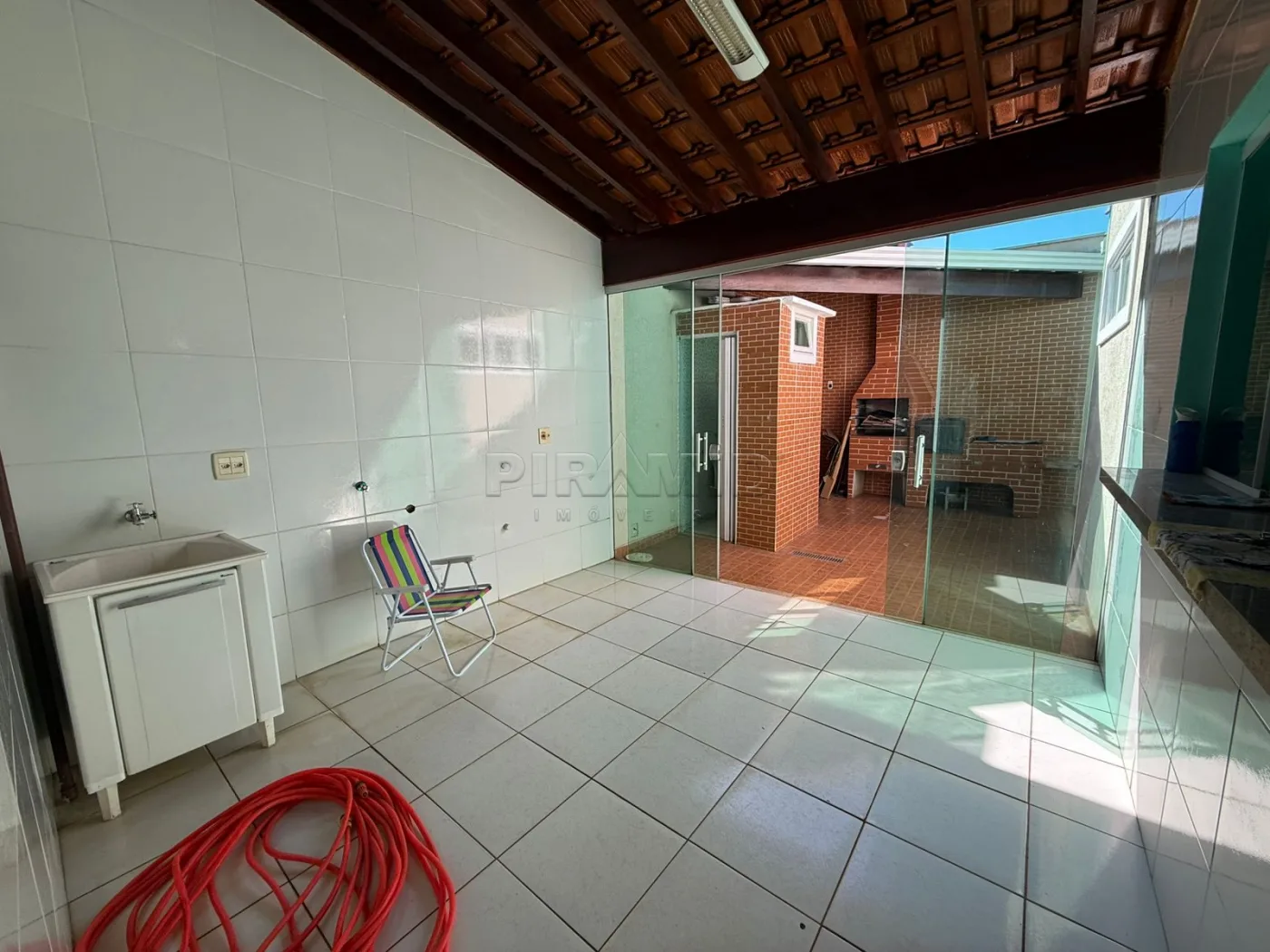 Alugar Casa / Padr&atilde;o em Ribeir&atilde;o Preto R$ 2.400,00 - Foto 22
